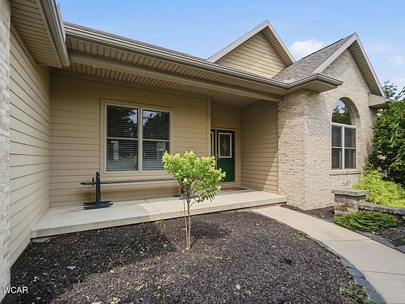 2nd image of 4178 Hickory Pl