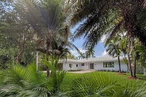 4th image of 960 Belle Meade Island Dr