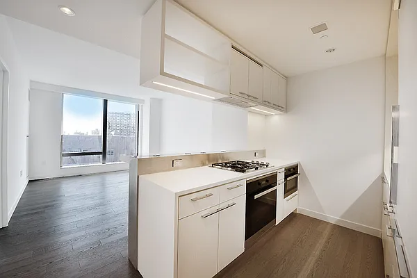 Rented by Jade Stone Real Estate Consulting | media 6