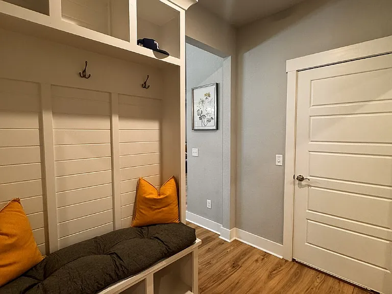12 Hobkirk Dr — Photo 23