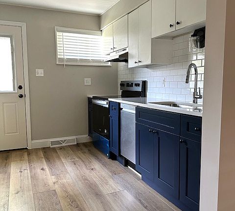 4th image of 236 Harrill St #236