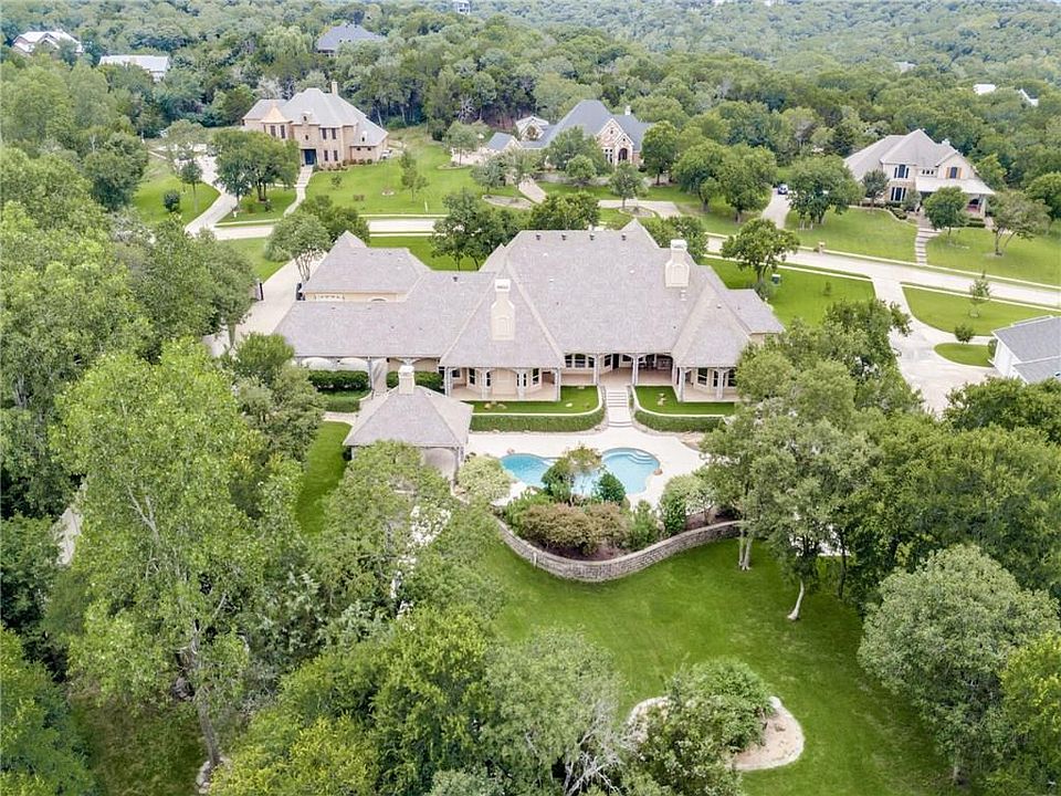 1st image of 2225 Donice Ct