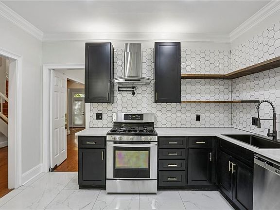 4th image of 1536 Oak Grove Rd