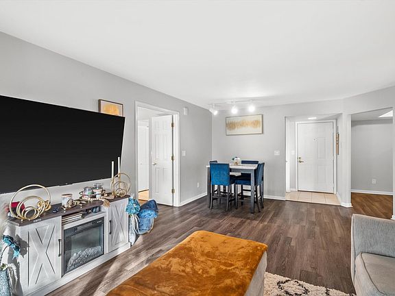 3rd image of 6565 N Green Bay Ave