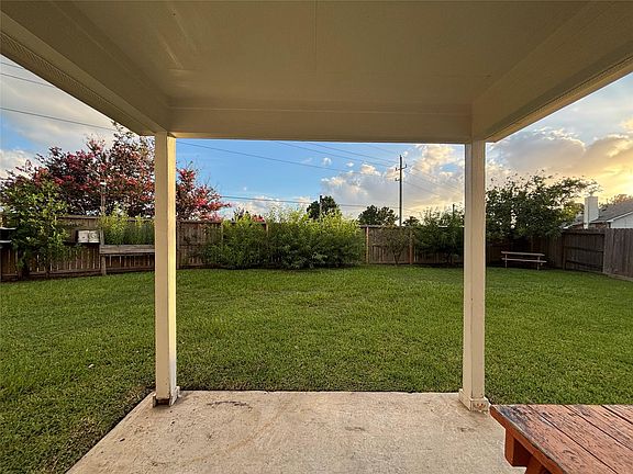 4th image of 20907 New Leaf Ct