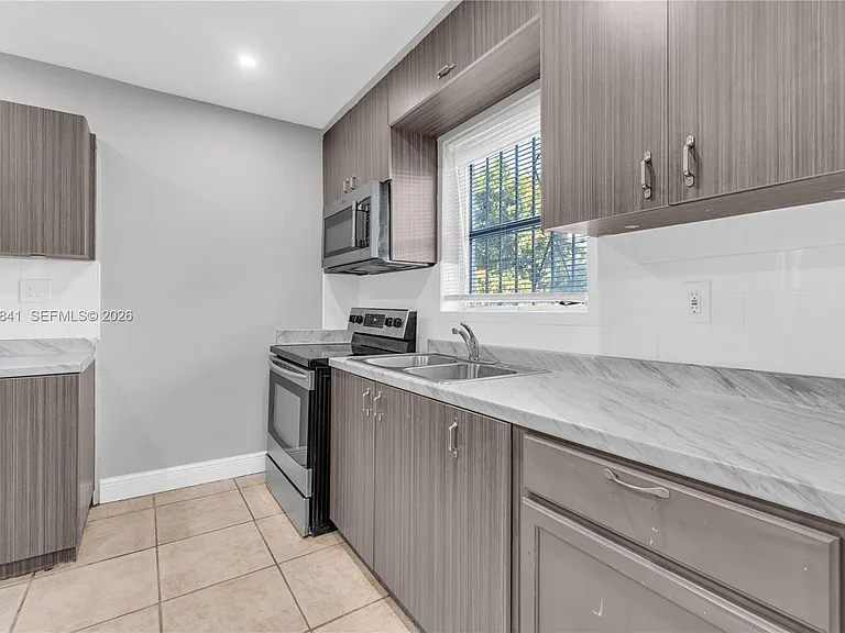 6940 NW 6th Ct #2 — Photo 13