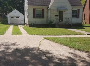 1314 S Massachusetts Ave, Mason City, IA 50401