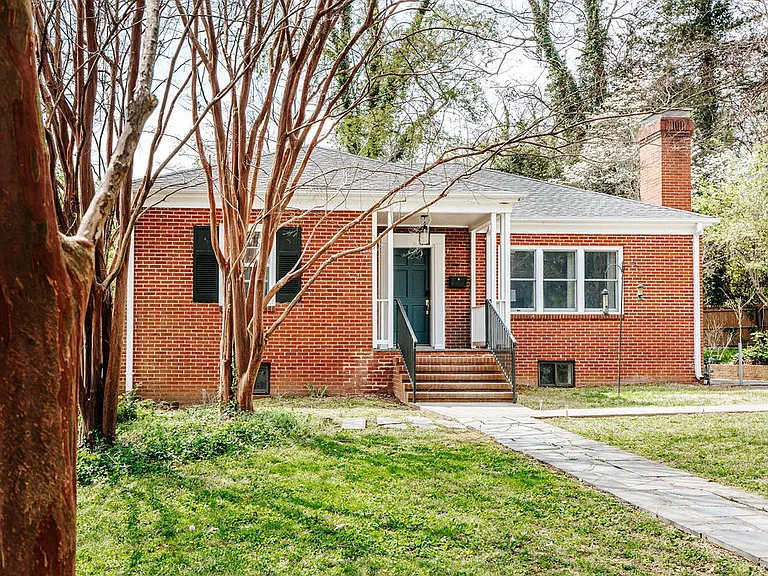 2026 Minor Rd — Photo 8