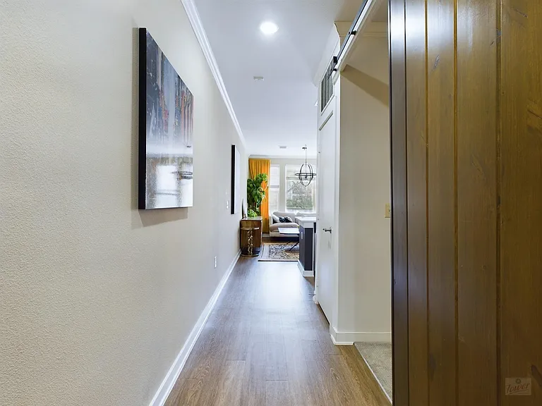1900 Barton Springs Rd #3040 — Photo 9