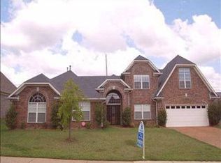 7526 Morgan House Dr, Memphis, TN 38125