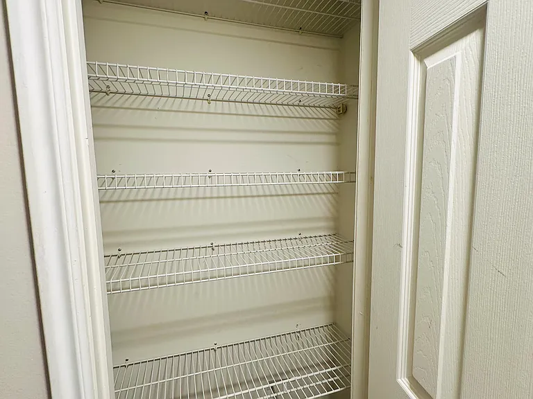 1225 N 900 E — Photo 9