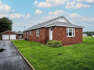 1967 S Main Street Rd, Vincennes, IN 47591