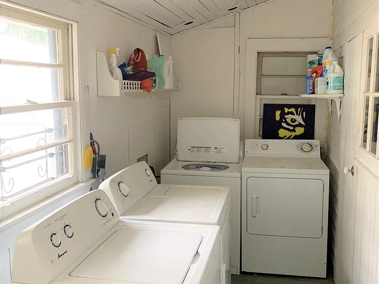 4317 Fontainebleau Dr — Photo 18