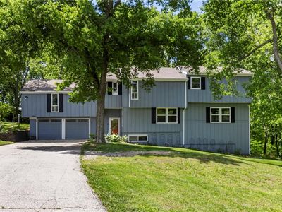13330 Waverly Rd, Olathe, KS, 66061