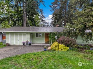 547 157th Ave SE, Bellevue, WA