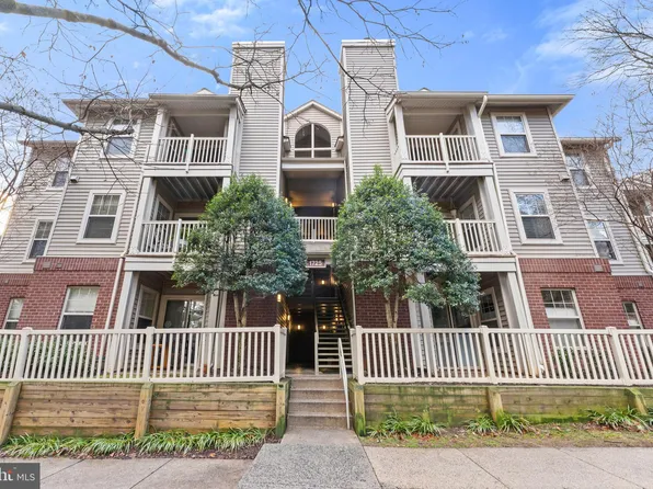 1725 Ascot Way #1725D, Reston, VA 20190