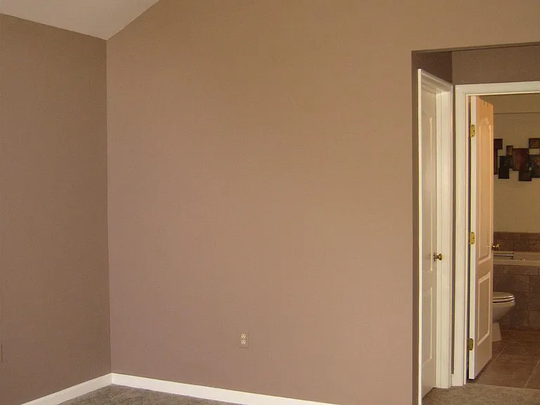 2109 S Childs Rd — Photo 21