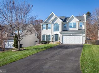 18708 Kerill Rd, Triangle, VA 22172