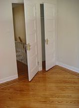 2nd image of 1541 E 52nd St