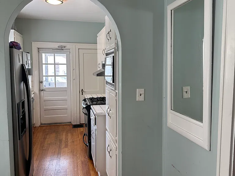 927 Heard Ave — Photo 17