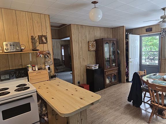 5th image of 616 Range Road 124 #60331