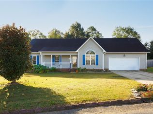 112 Yasmine Dr, Raeford, NC 28376