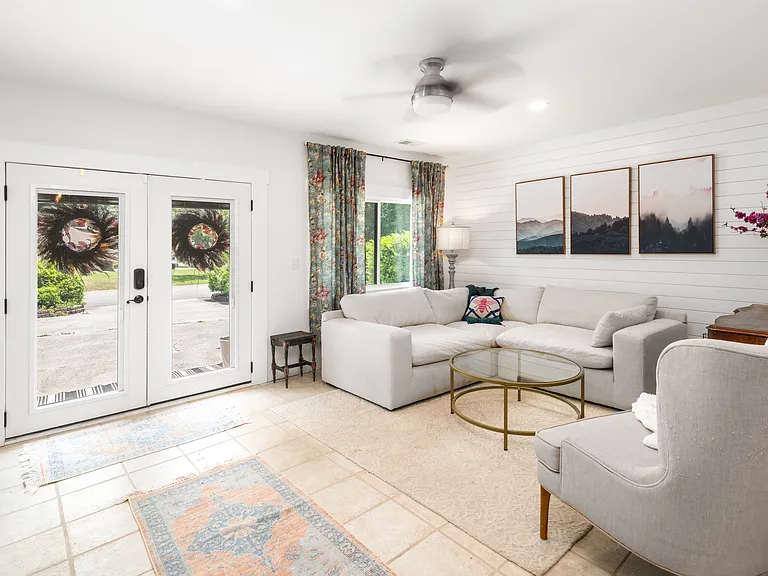 72 Shadowmoss Pkwy — Photo 10