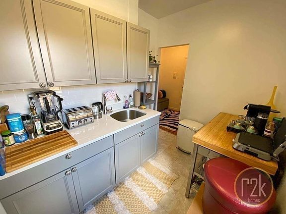 5th image of 28-28 29th St #12B