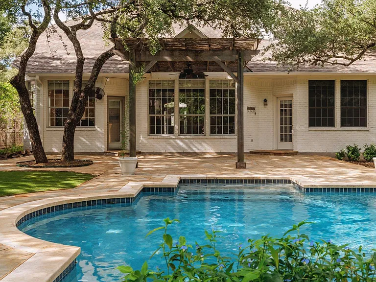 5512 Ballenton Ln — Photo 34