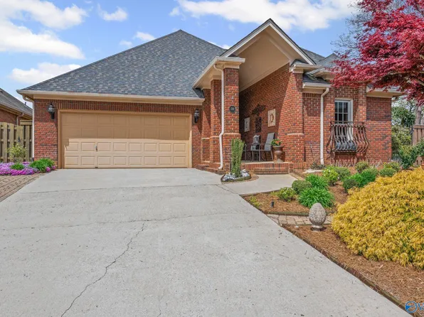 130 Canterbury Dr, Madison, AL 35758