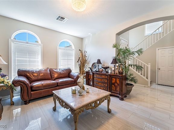 5th image of 5854 Willow Trace Ave