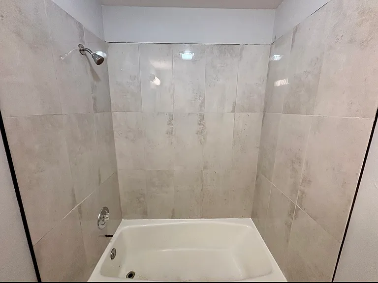 177 Uteg St #206C — Photo 42