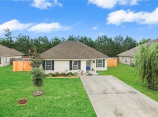 41511 Snowball Cir, Ponchatoula, LA 70454