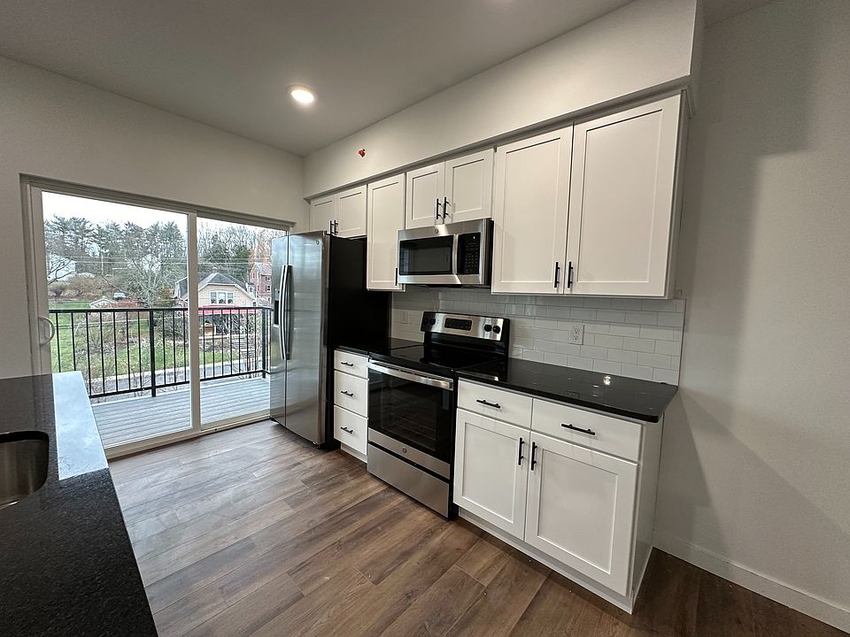 Alcove at Forest Lane 905 Forest Ln Schwenksville PA Zillow