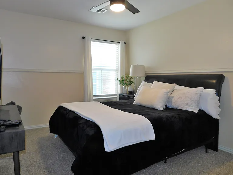 1119 Postwood Dr — Photo 30