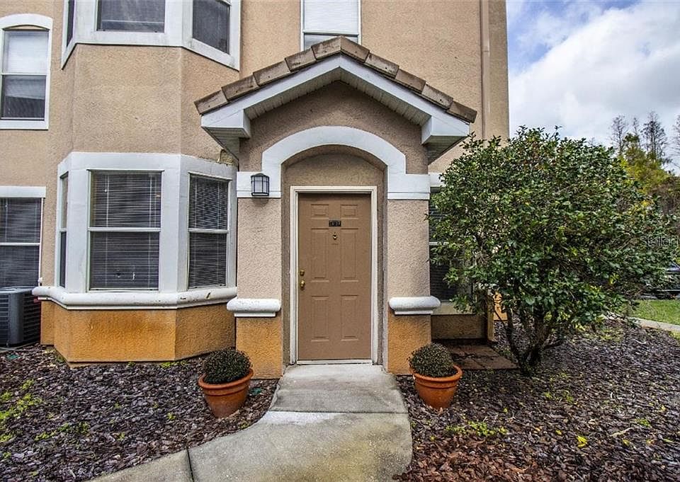 1st image of 18117 Villa Creek Dr #18117