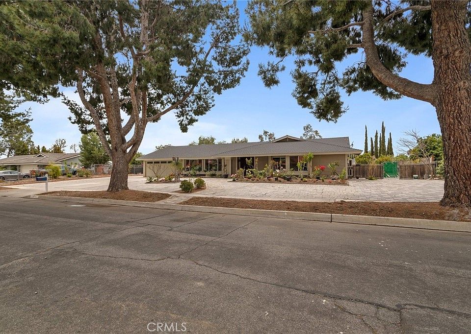 11740 Calabash Ave, Fontana, CA 92337 | MLS #IV23074455 | Zillow