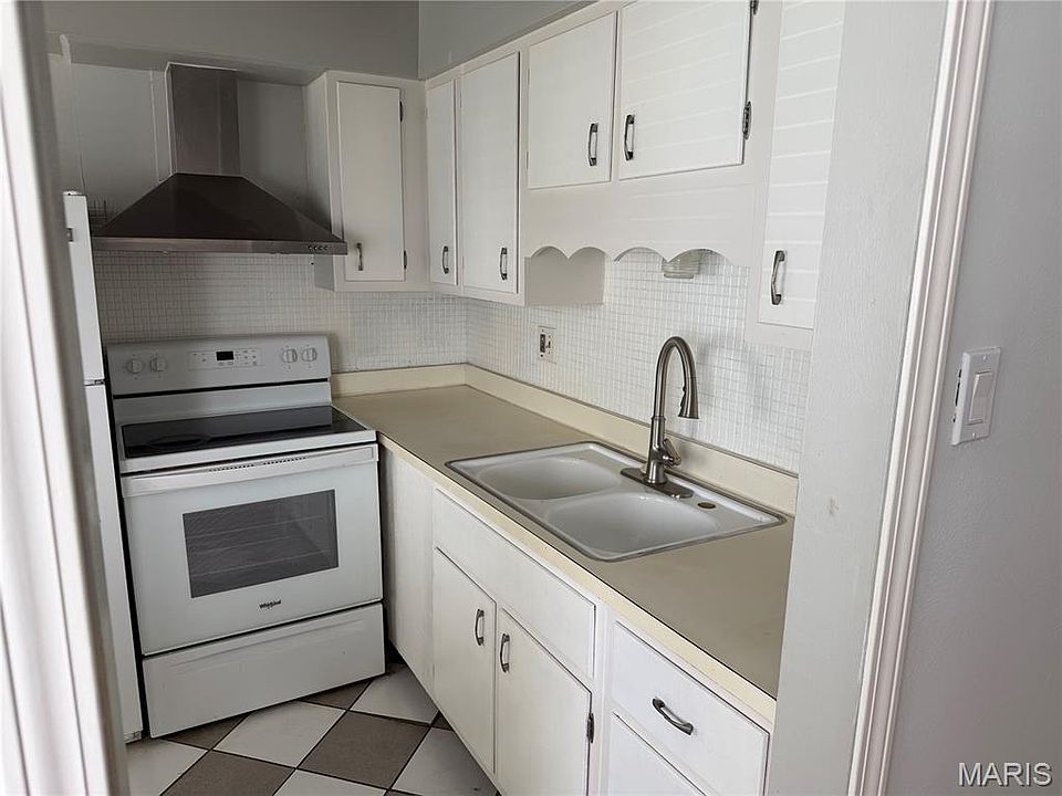 1st image of 7305 Sieloff Dr APT A