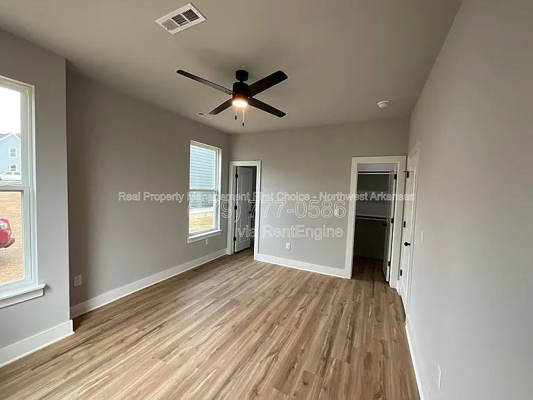 1042 S Laramie Hts — Photo 11