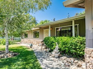 7855 Heather Ln, Vacaville, CA 95688