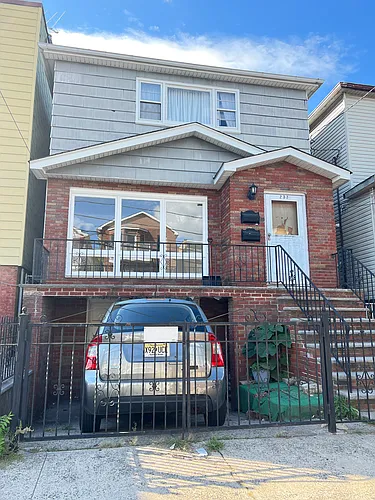 233 Cambridge Ave #1 Photo 1