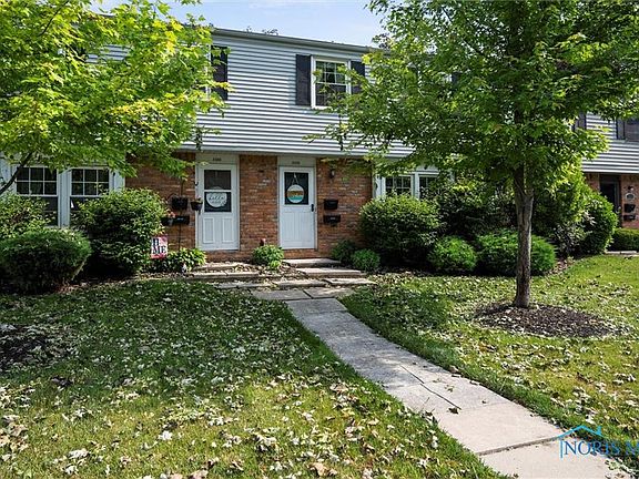 2nd image of 6086 N Summit St #C