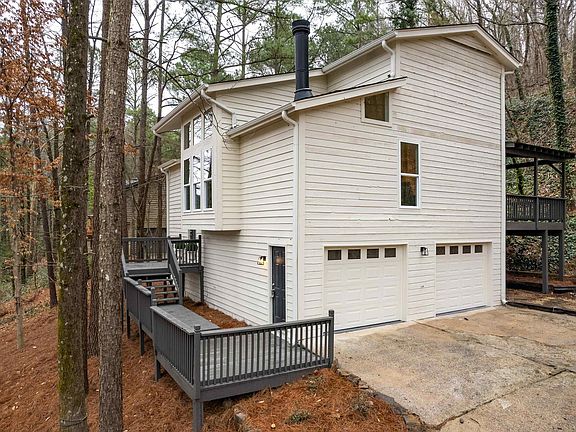 2nd image of 1049 Forest Brook Dr