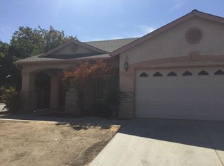 960 Naval Ave, Madera, CA 93637