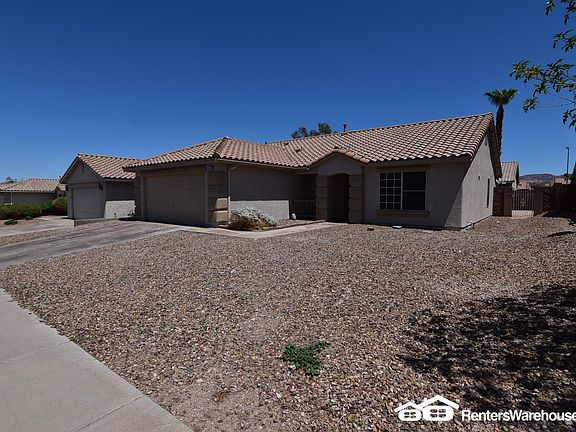 2nd image of 780 Palo Verde Cir