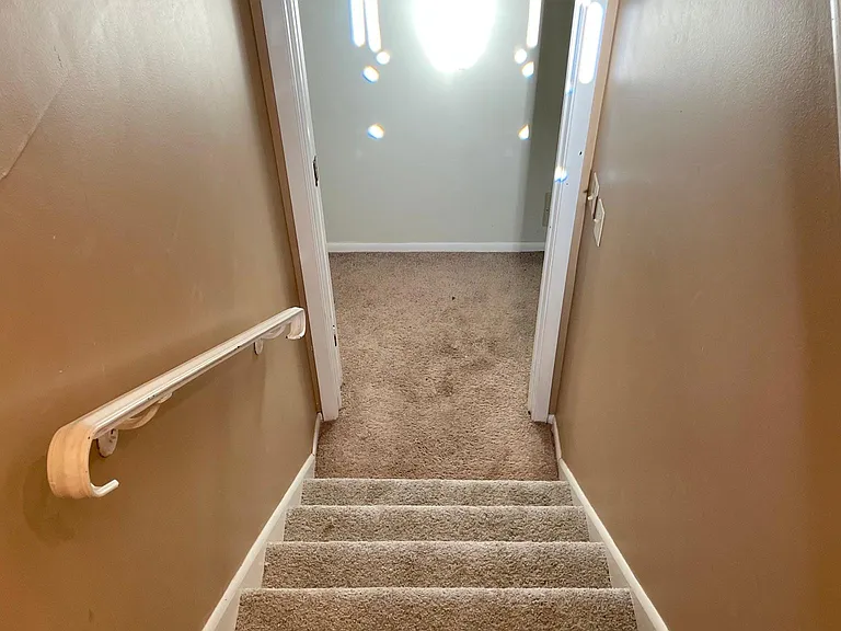 1342 Arden View Dr — Photo 14