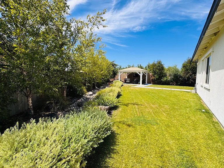 2630 Morning Star Ct — Photo 7