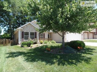 12619 Fountain Lake Cir, Grandview, MO 64030