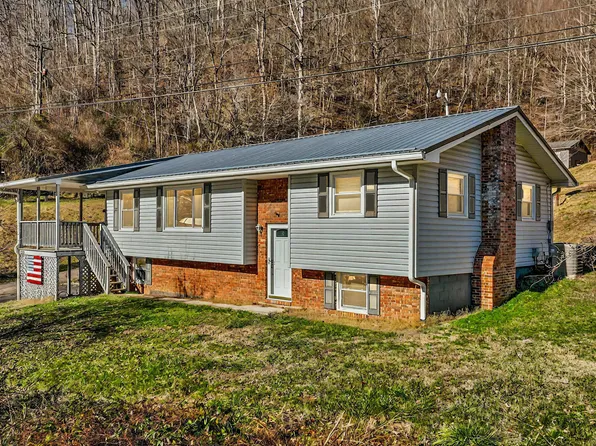 1290 Fairview Rd, Duffield, VA 24244