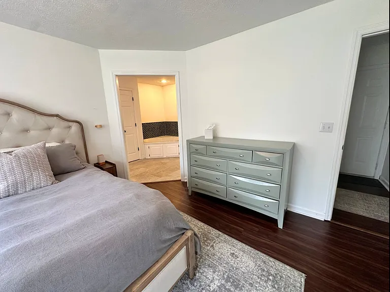 7911 Hamilton Mill Dr — Photo 23